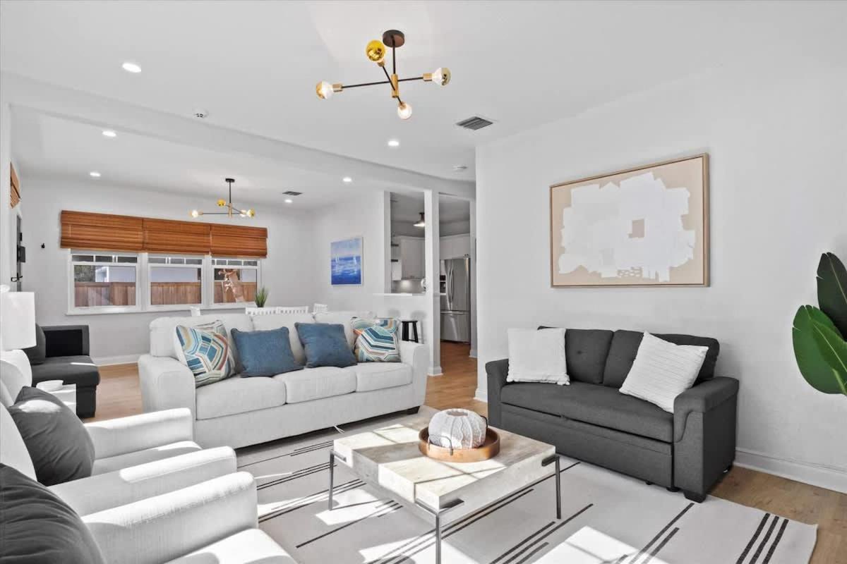 Palm Haven Heated Pool And Patio Near Downtown *